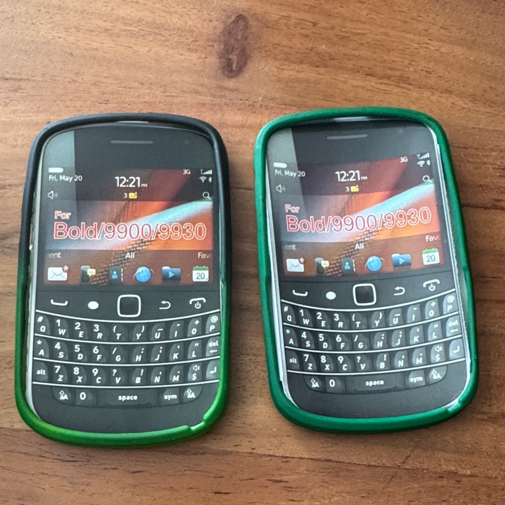 BlackBerry Bold 9900/9930 Heineken cases